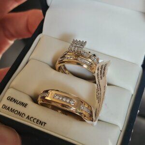 New 10kt diamond couple ring